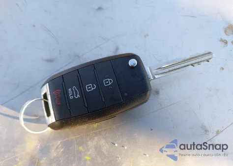 2018 Kia Forte Lx z USA, uszkodzony, nr VIN 3KPFK4A74JE188862